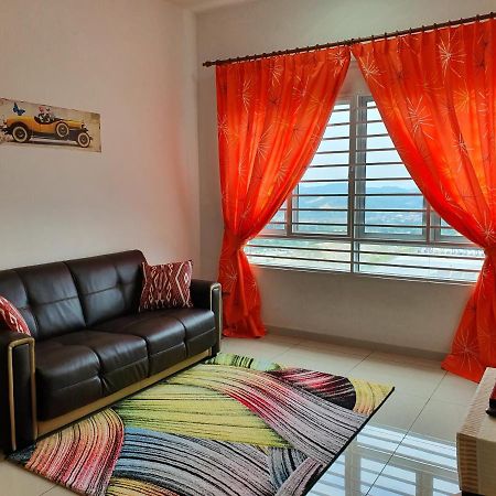 Az Homestay @ Southville City Банги Екстериор снимка